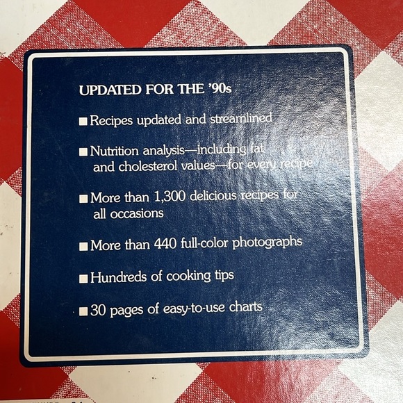 Better Homes and Gardens Red Checkered New Cook Book Dated 1989 Like NEW - Picture 8 of 8